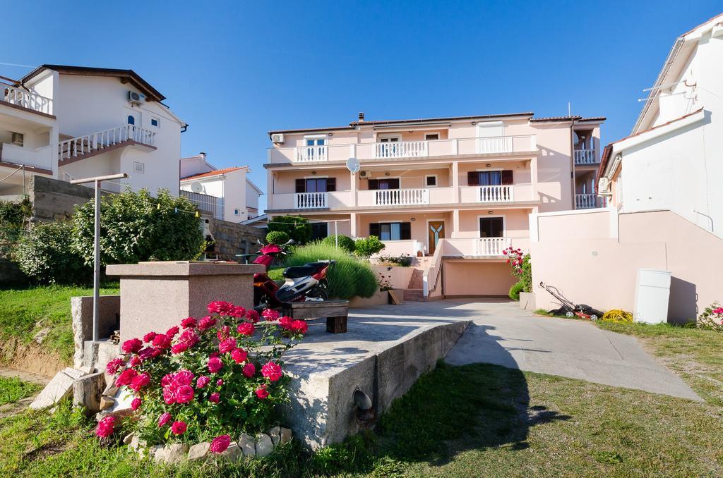 Apartments Dragan Lopar Ngoại thất bức ảnh