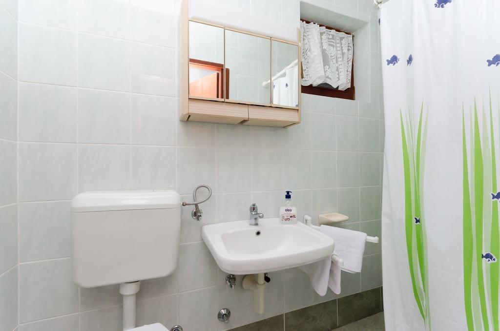 Apartments Dragan Lopar Ngoại thất bức ảnh