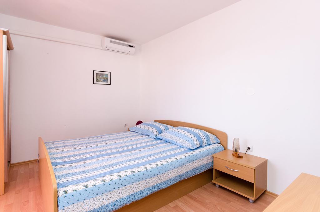 Apartments Dragan Lopar Ngoại thất bức ảnh